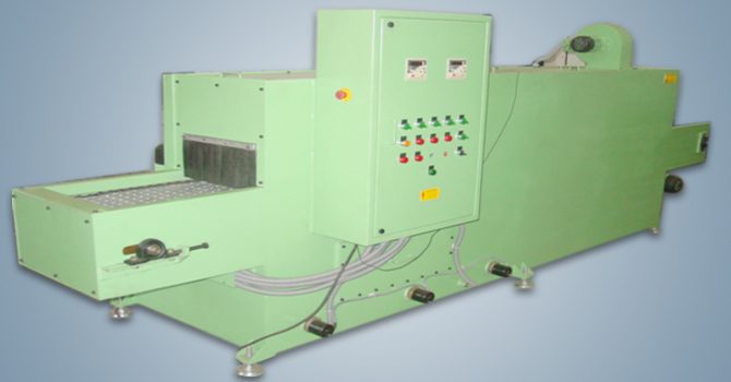 Conveyorised tunnel type industrial washing machine with control panel by Unique Products India